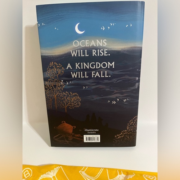 Illumicrate Exclusive Signed The Drowned Woods by Emily Lloyd-Jones - Picture 3 of 6